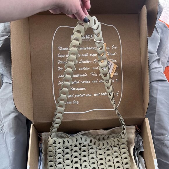 Dragon Diffusion, Leather Link Tote Bag, Pearl - Picture 5 of 9